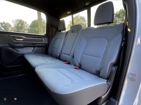 Used 2021 RAM 1500 Big Horn image 22