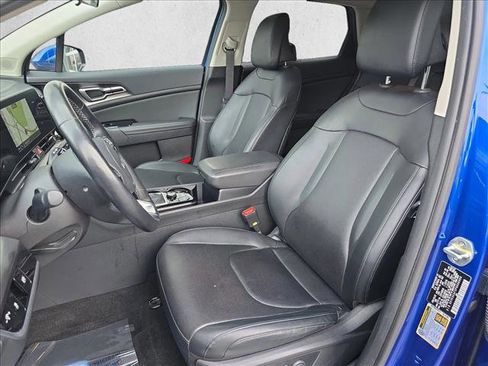 Used 2023 Kia Sportage EX image 14