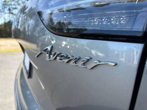 Used 2023 Buick Envision Avenir AWD/4WD image 24
