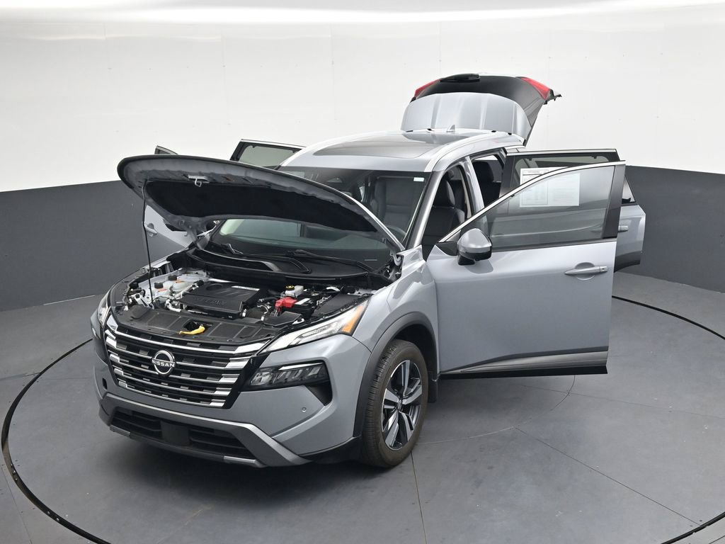 Used 2024 Nissan Rogue SL w/ SL Premium Package FWD image 47