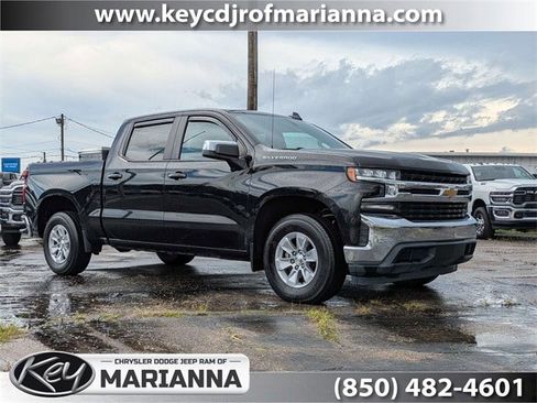 Used 2020 Chevrolet Silverado 1500 LT image 1