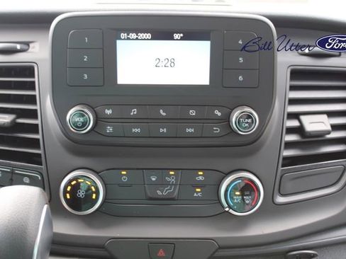 New 2025 Ford Transit 250 148 Medium Roof image 10