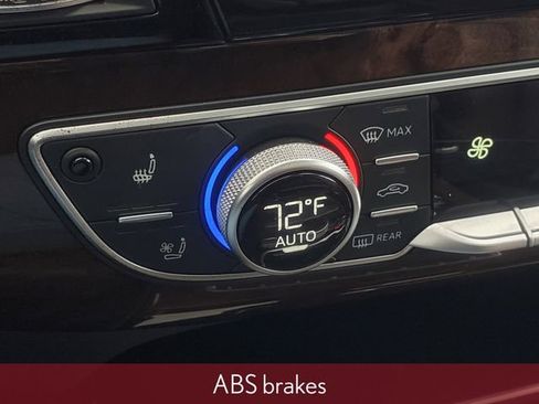 Used 2017 Audi Q7 3.0T Prestige AWD/4WD image 35