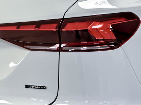 New 2025 Audi Q6 e-tron Premium Plus image 26