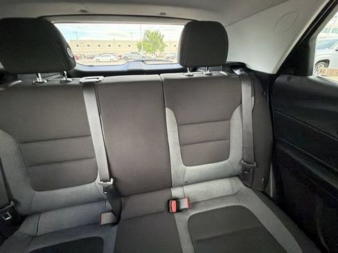 Used 2023 Chevrolet TrailBlazer LT w/ Convenience Package AWD/4WD image 17