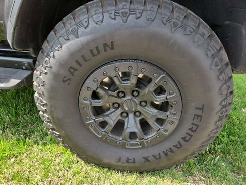 Used 2023 Ford Bronco Raptor image 3