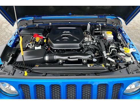 Used 2022 Jeep Wrangler Unlimited Sport AWD/4WD image 55