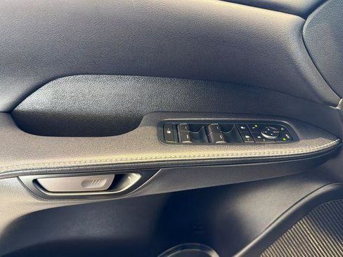Used 2025 Lexus RX 350 Premium w/ Convenience Package FWD image 11
