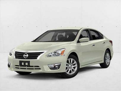 Used 2013 Nissan Altima 2.5 SV