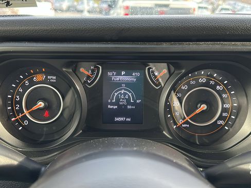 Used 2024 Jeep Wrangler Sport S image 18