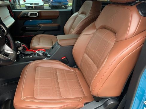 Used 2024 Ford Bronco Heritage Edition image 19