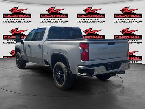 Used 2022 Chevrolet Silverado 2500 LTZ w/ LTZ Premium Package AWD/4WD image 5