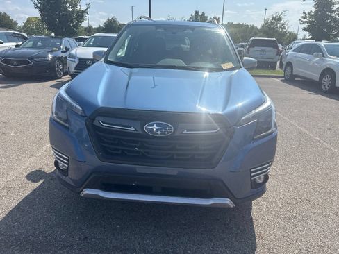 Used 2024 Subaru Forester Touring AWD/4WD image 2