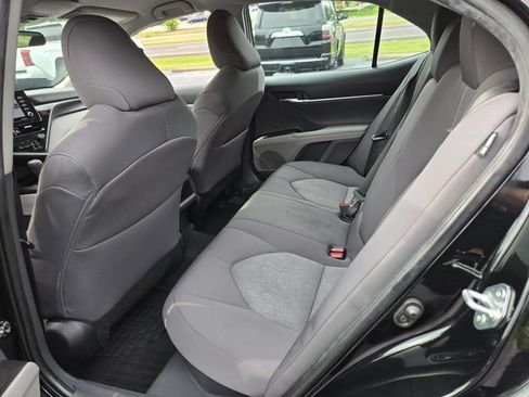 Used 2022 Toyota Camry LE FWD image 10