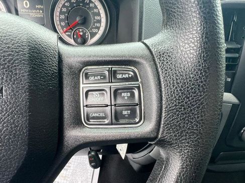Used 2017 RAM 1500 Express AWD/4WD image 17