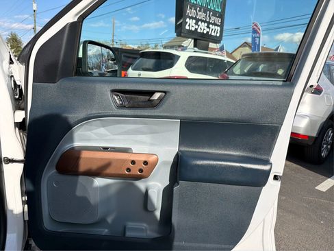 Used 2022 Ford Maverick Lariat w/ Equipment Group 500A Standard image 21