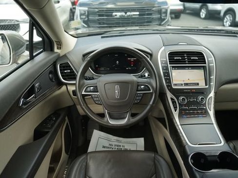 Used 2020 Lincoln Nautilus Reserve w/ Cargo Utility Package AWD/4WD image 22