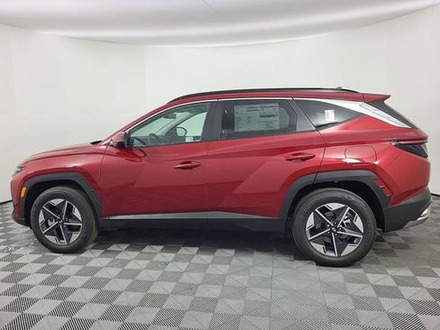 Certified 2025 Hyundai Tucson SEL AWD/4WD image 10