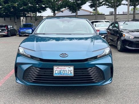 Used 2026 Toyota Camry LE w/ Convenience Package AWD/4WD image 4