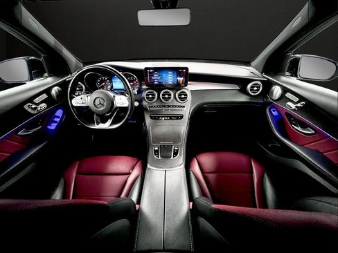 Used 2020 Mercedes-Benz GLC 300 4MATIC image 17