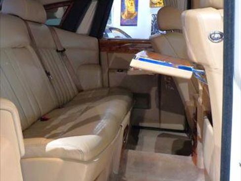 Used 2009 Rolls-Royce Phantom Sedan image 15