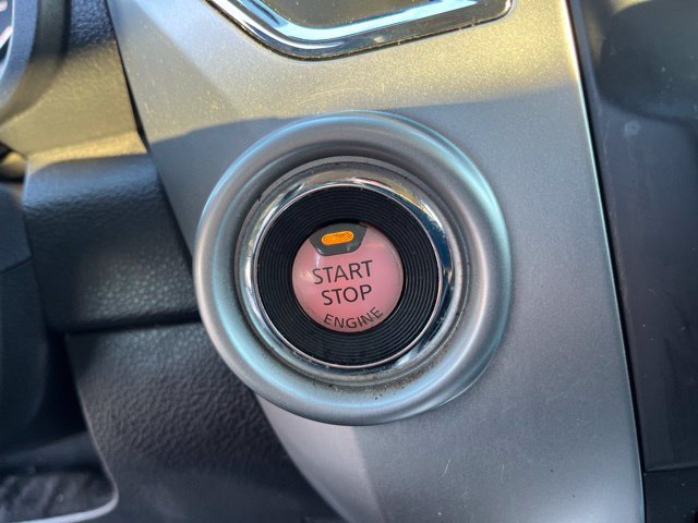 Used 2021 Nissan Titan SV w/ SV Convenience Package RWD image 21
