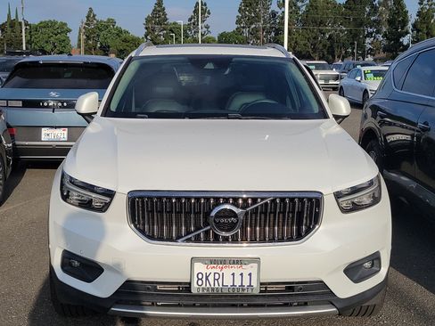 Used 2019 Volvo XC40 T5 Inscription AWD/4WD image 2