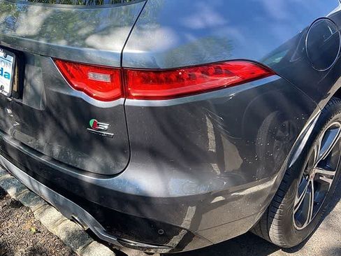 Used 2019 Jaguar F-PACE S AWD/4WD image 6