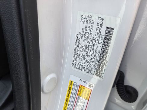 Used 2024 Honda CR-V Sport image 17