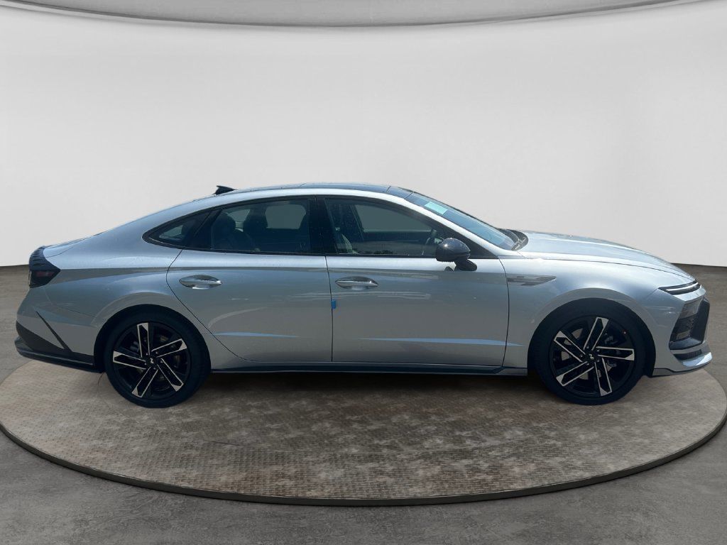 New 2026 Hyundai Sonata N Line FWD image 7