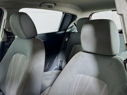 Used 2013 Chevrolet Sonic LT image 17