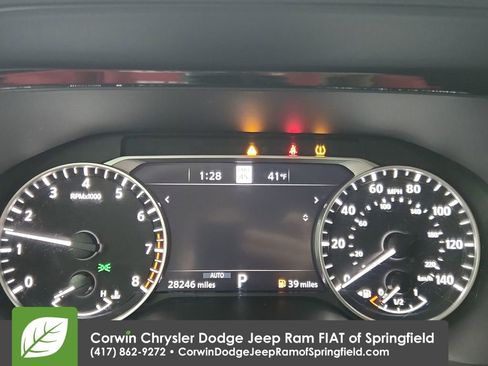 Used 2025 Nissan Pathfinder SL image 22