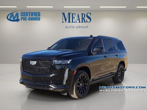 Used 2021 Cadillac Escalade Sport w/ Driver Assist Tech Package image 1