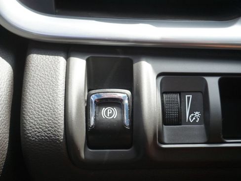 Used 2019 Cadillac XTS Luxury FWD image 25
