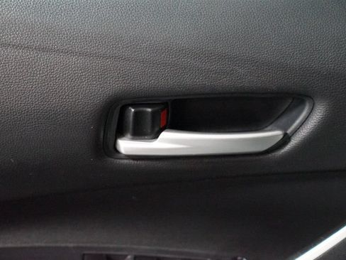 Used 2024 Toyota Corolla SE FWD image 31
