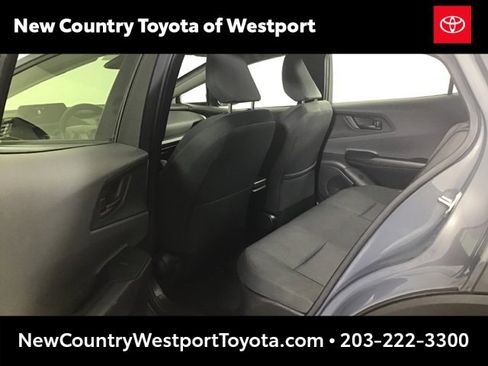 Used 2024 Toyota Prius LE image 18