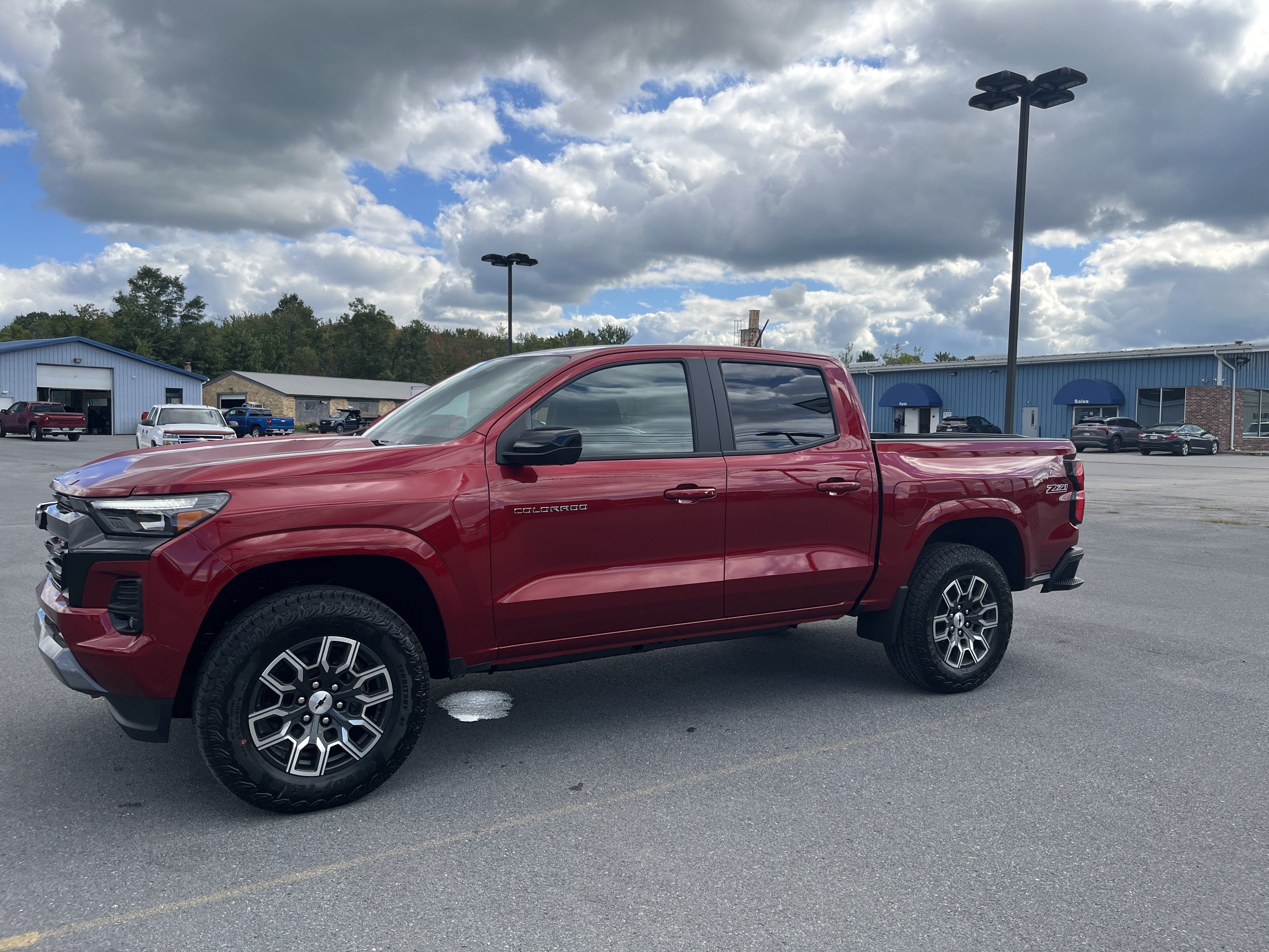New 2026 Chevrolet Colorado Z71 w/ Technology Package AWD/4WD image 13