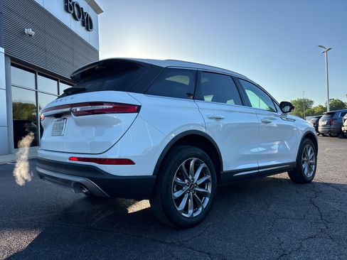 Certified 2022 Lincoln Corsair AWD w/ Premium Package image 7