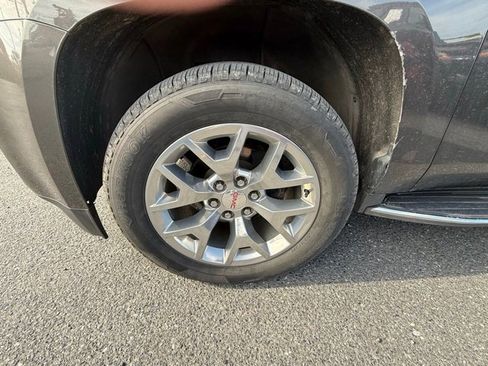 Used 2019 GMC Yukon XL SLT w/ Open Road Package image 10