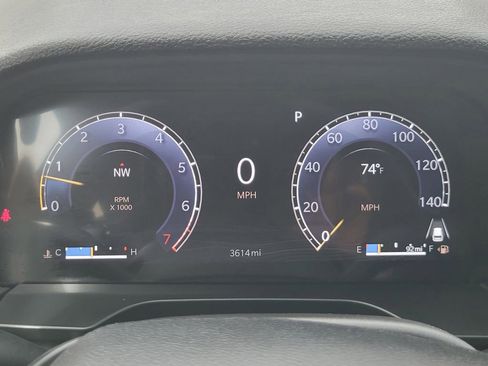 Used 2025 Jeep Grand Cherokee Laredo X w/ Luxury Tech Group I image 64