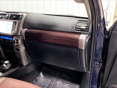 Certified 2024 Toyota 4Runner Limited AWD/4WD image 17