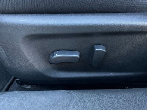 Used 2025 Nissan Altima 2.5 SV image 11