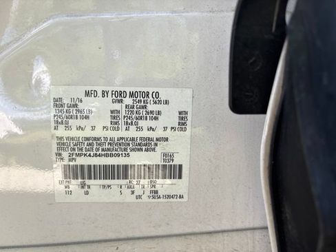 Used 2017 Ford Edge SEL w/ Equipment Group 201A AWD/4WD image 4