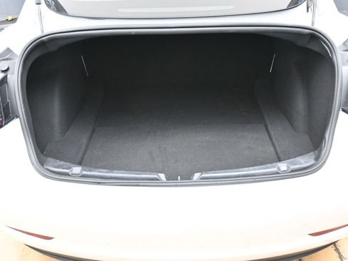 Used 2018 Tesla Model 3 Long Range AWD/4WD image 14