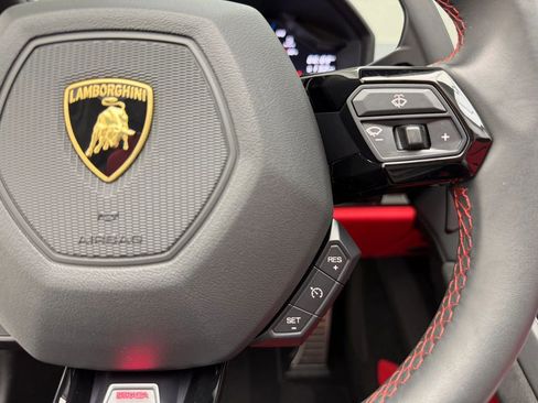 Used 2020 Lamborghini Huracan EVO AWD/4WD image 67