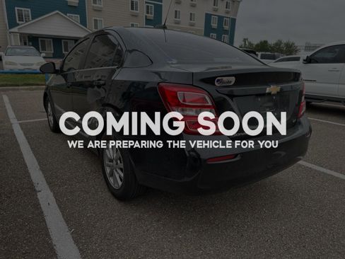 Used 2020 Chevrolet Sonic LT image 3