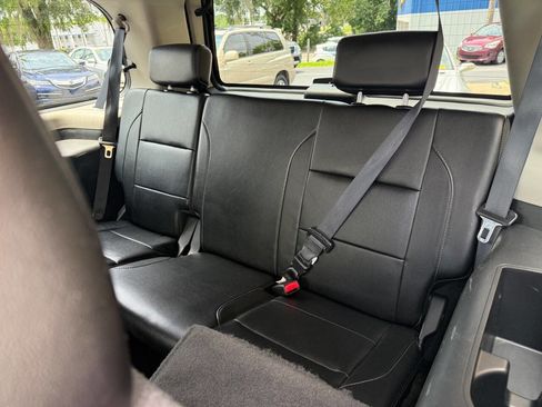 Used 2015 Nissan Armada Platinum w/ 2nd Row Captain Seat Package RWD image 9