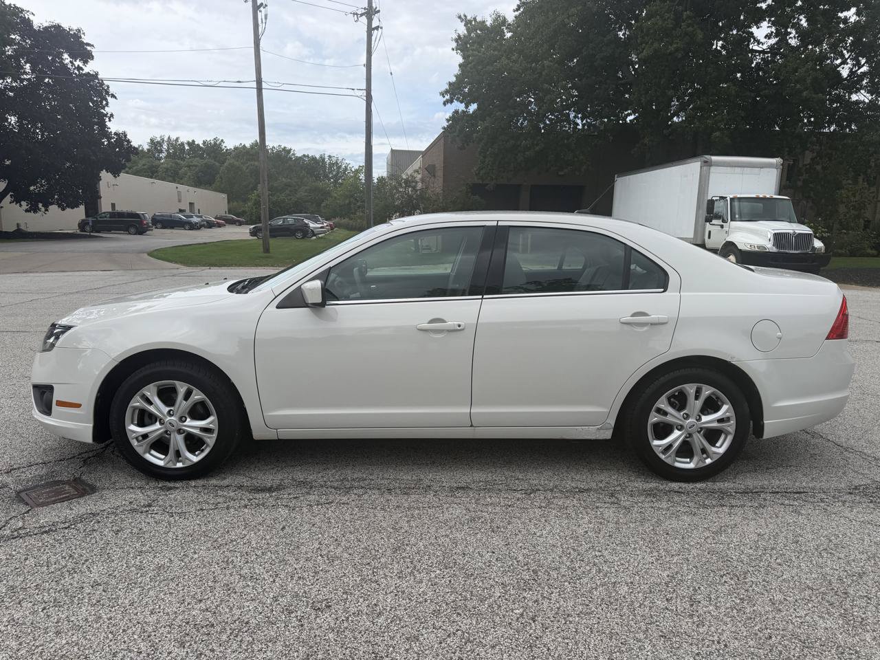 Used 2012 Ford Fusion SE FWD image 8