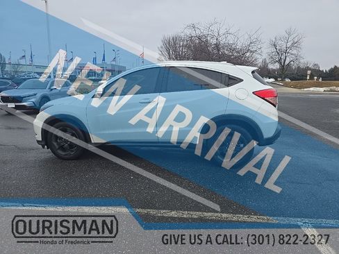 Used 2017 Honda HR-V EX-L image 4