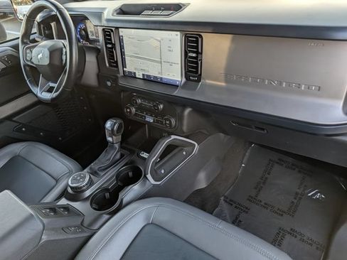 Used 2023 Ford Bronco Outer Banks AWD/4WD image 37